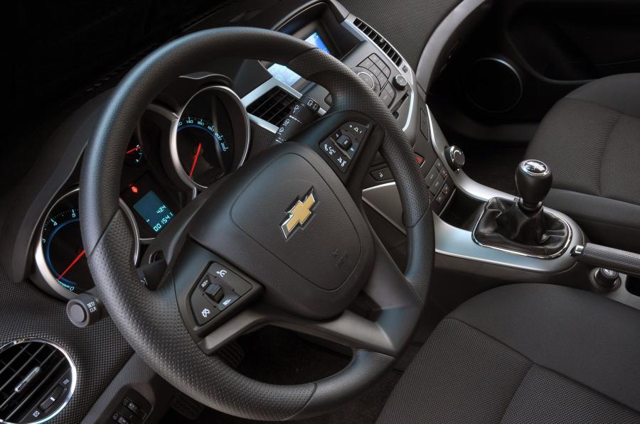  Chevrolet Cruze Sport6 2012 года  (фото 20 из 63)
